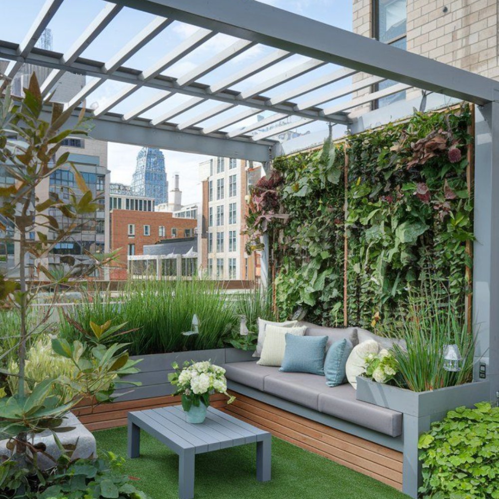 Taman Hijau di Rooftop Kecil Perkotaan Taman Hijau di Rooftop Kecil Perkotaan