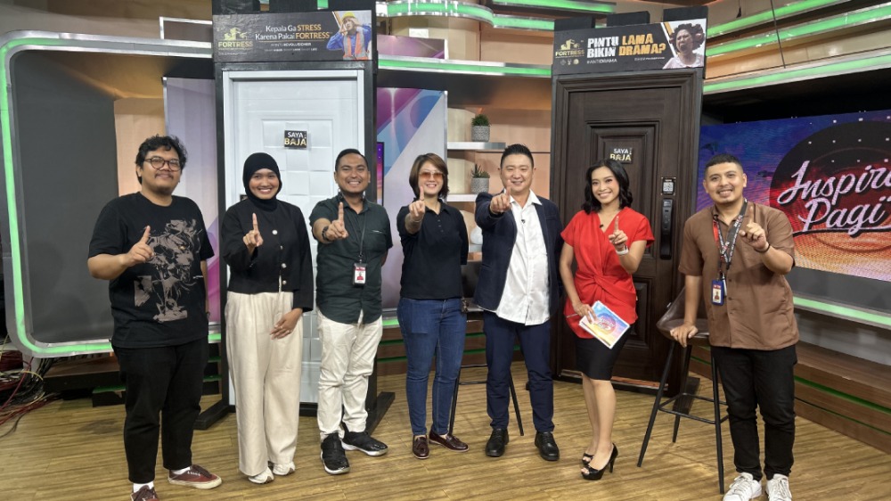 Pintu Baja Fortress Hadir di Acara Inspirasi Pagi TVOne: Wujudkan Hunian Aman dan Modern Bagi Masyarakat Indonesia Pintu Baja Fortress Hadir di Acara Inspirasi Pagi TVOne: Wujudkan Hunian Aman dan Modern Bagi Masyarakat Indonesia