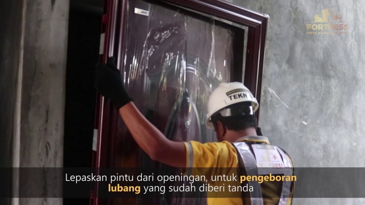 Jasa Pasang Pintu Baja dari Fortress: Cepat, Rapi, dan Profesional Jasa Pasang Pintu Baja dari Fortress: Cepat, Rapi, dan Profesional