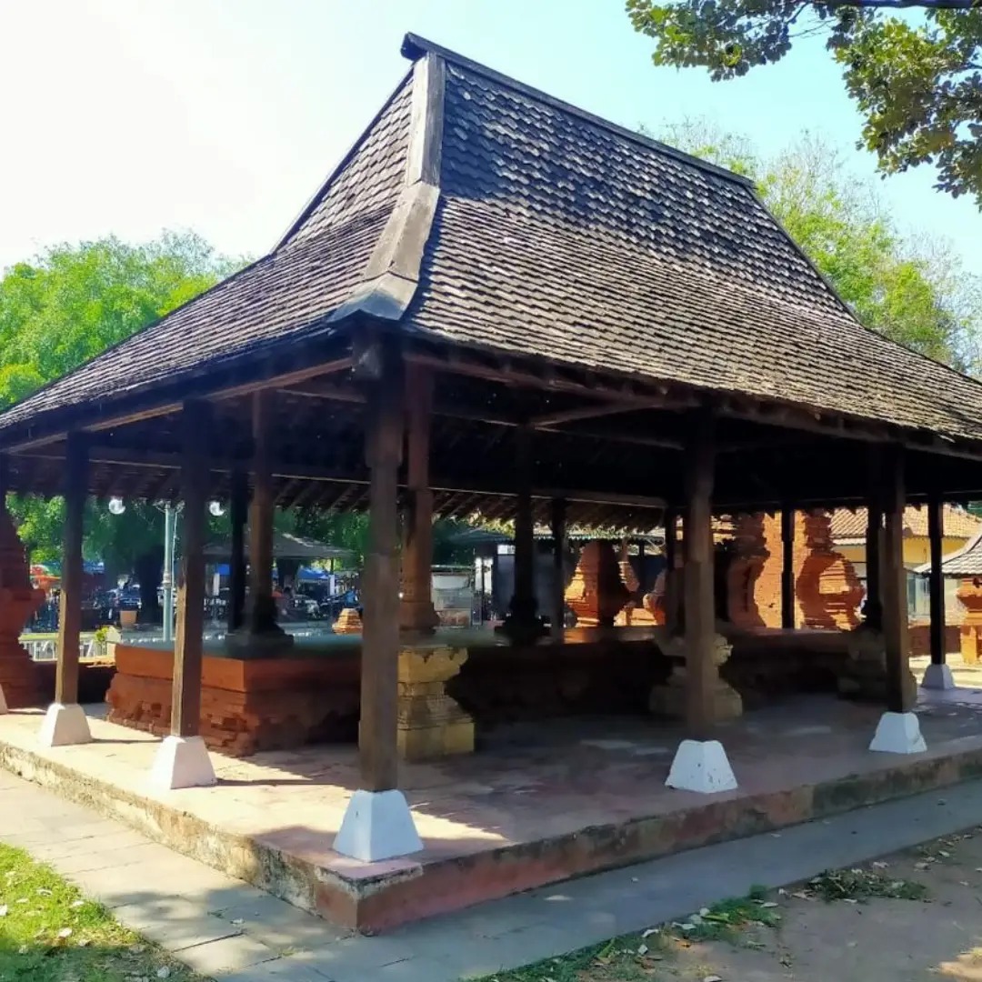 Rumah Adat Kasepuhan Rumah Adat Kasepuhan