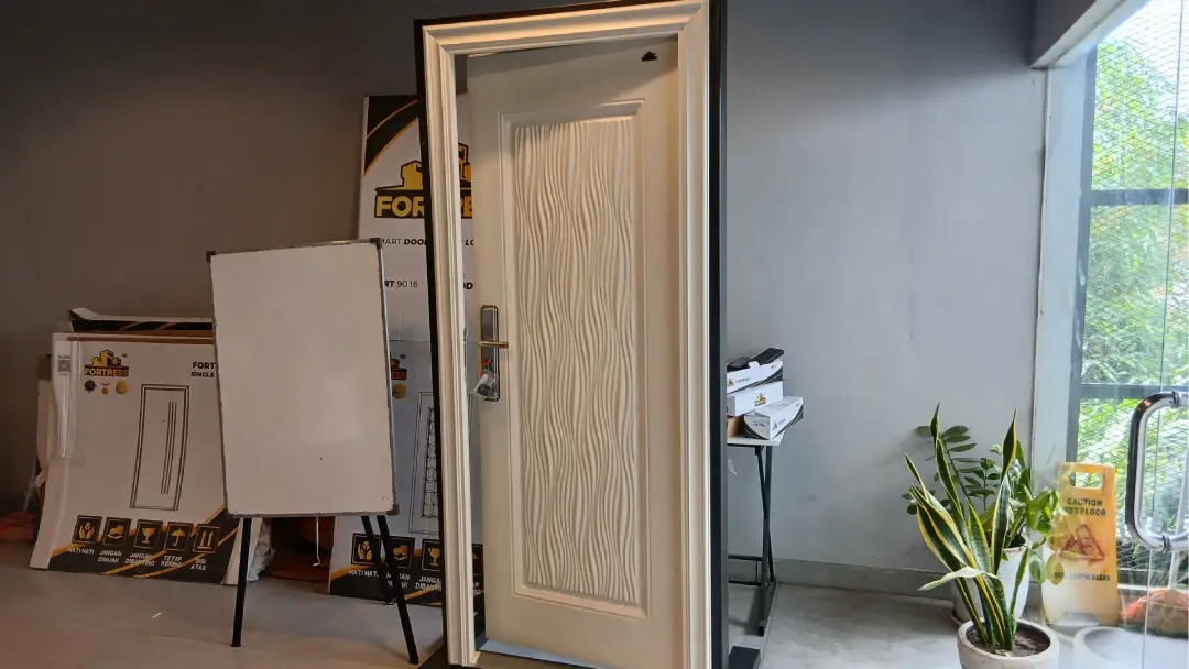 Apakah Pintu Baja Sudah Termasuk Kusen? Anda Wajib Tahu di Sini! Apakah Pintu Baja Sudah Termasuk Kusen? Anda Wajib Tahu di Sini!