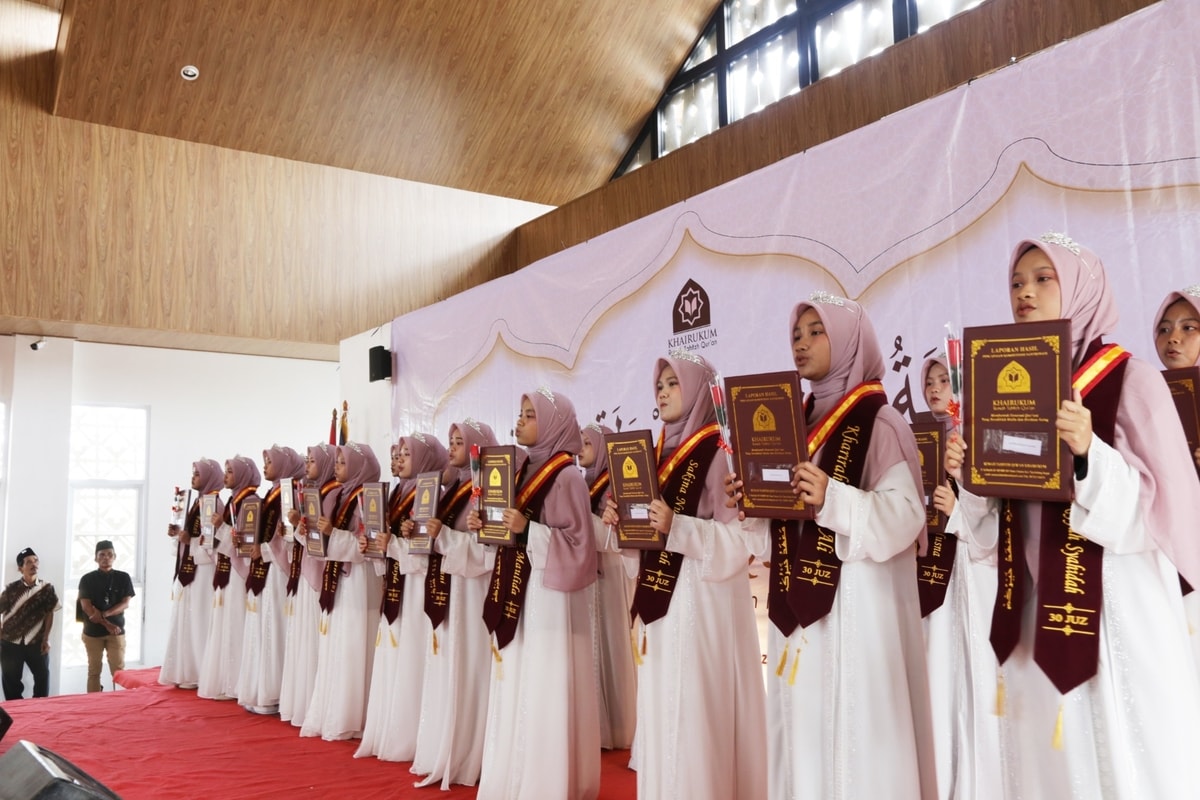 Dari Kebaikan yang Dikolaborasikan, Lahir 21 Penghafal Al-Qur'an Khairukum Dari Kebaikan yang Dikolaborasikan, Lahir 21 Penghafal Al-Qur'an Khairukum