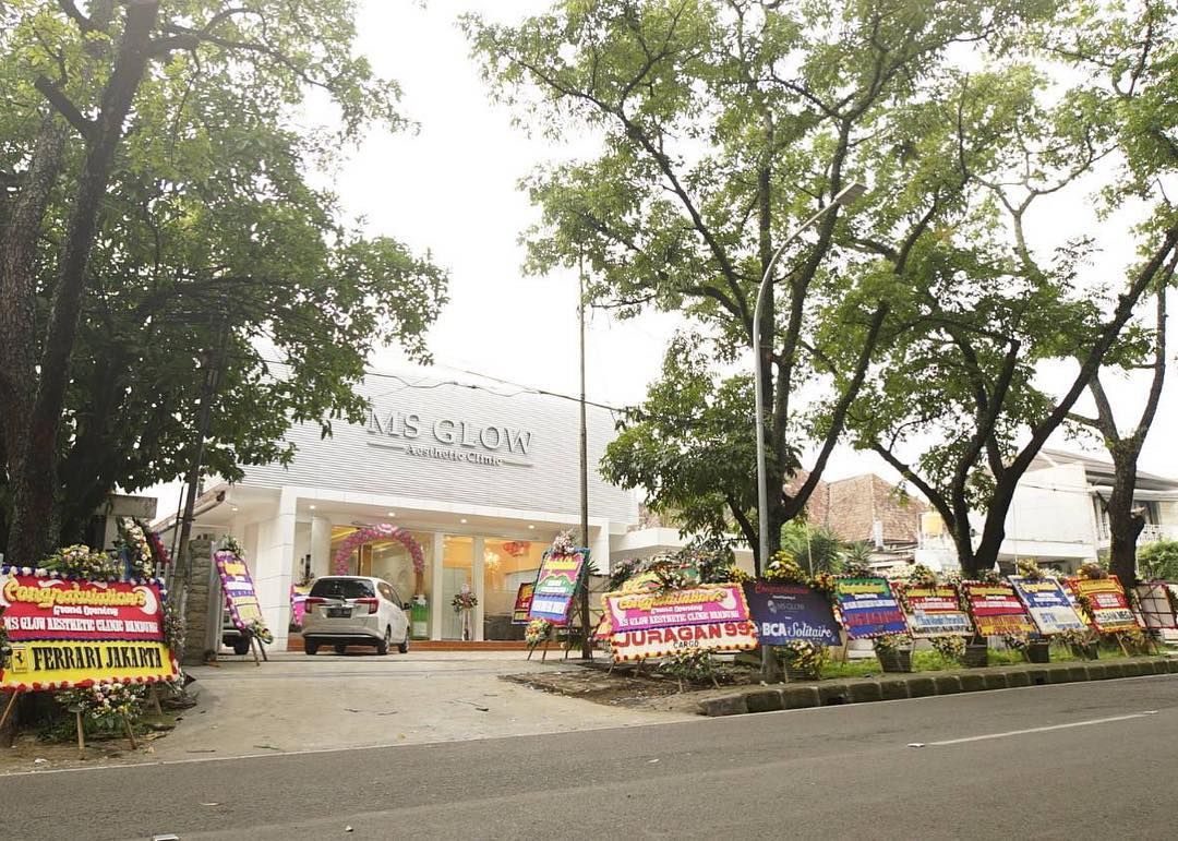 Telah Dibuka: Klinik MS Glow Bandung (Alamat & Info Dokter) Telah Dibuka: Klinik MS Glow Bandung (Alamat & Info Dokter)