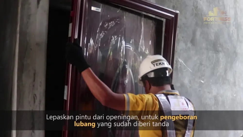 Mudah dan Cepat! Begini Cara Pasang Pintu Baja Fortress yang Tepat!