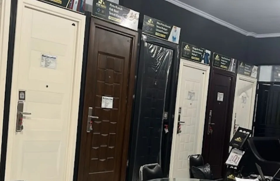 pintu baja fortress untuk kamar tidur