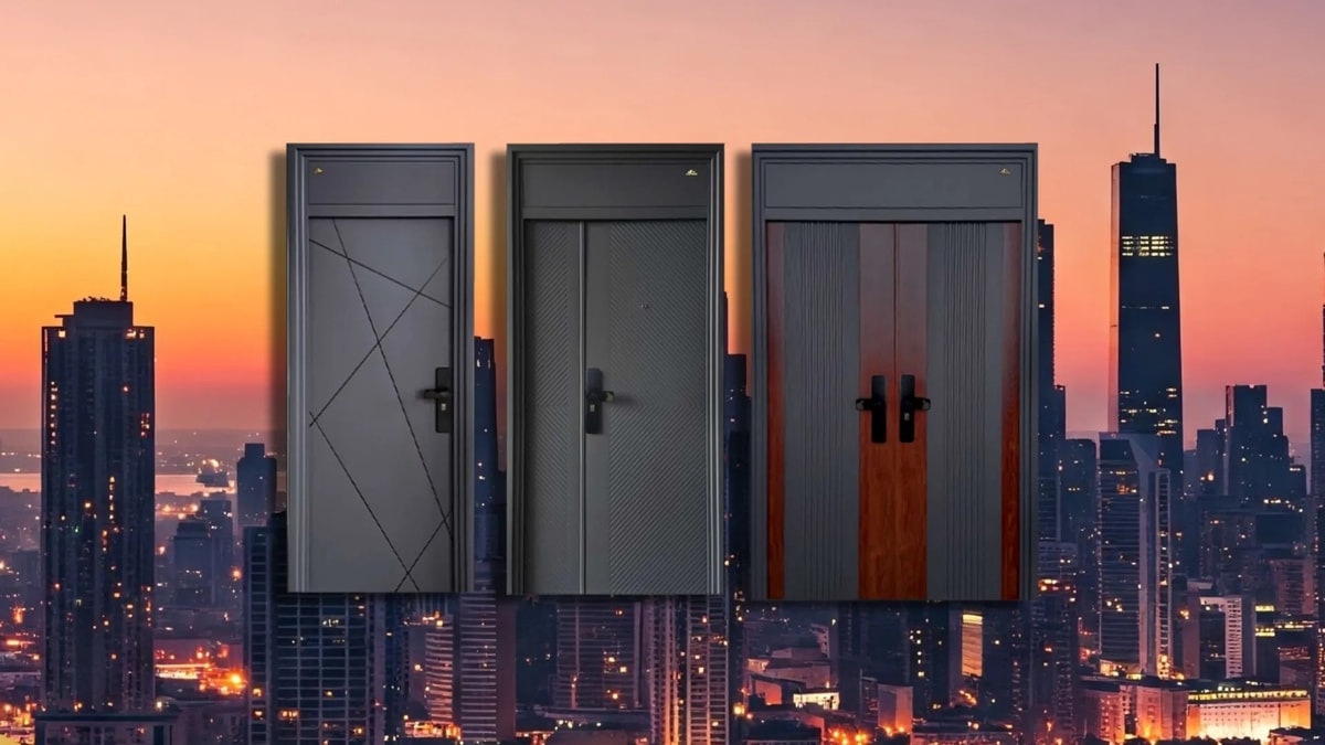 Warna Pintu Abu-Abu Tua Ini Bikin Rumah Terlihat Elegan!