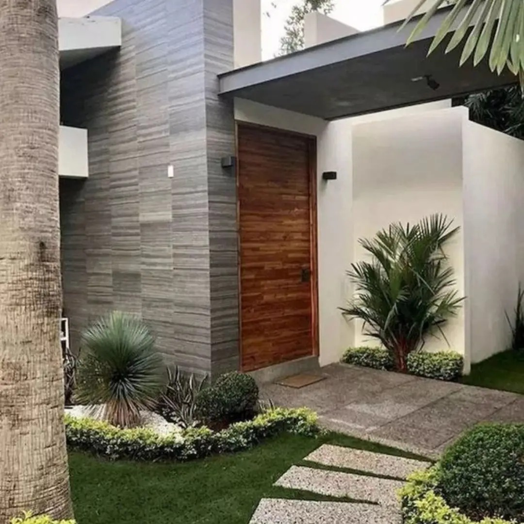 Pintu Samping Sederhana Desain Alami