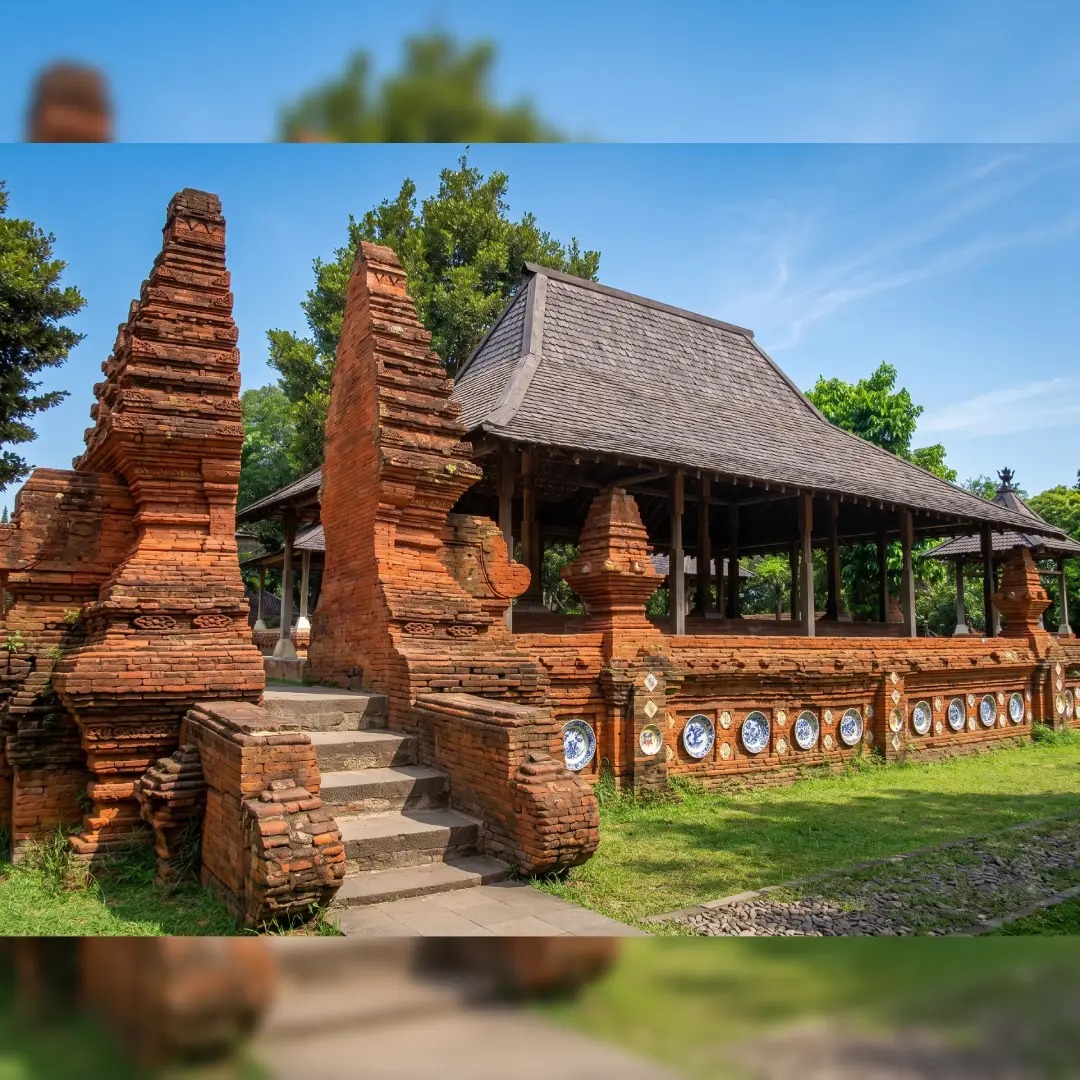 Rumah Adat Sunda Kasepuhan Cirebon