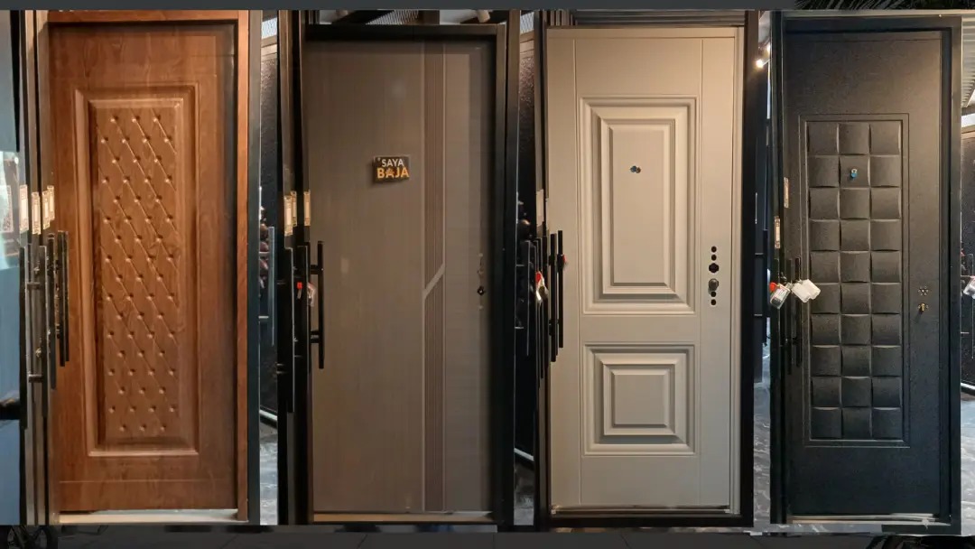 Apakah Pintu Baja Hanya Warna Abu-abu? Ini Pilihan Warnanya!