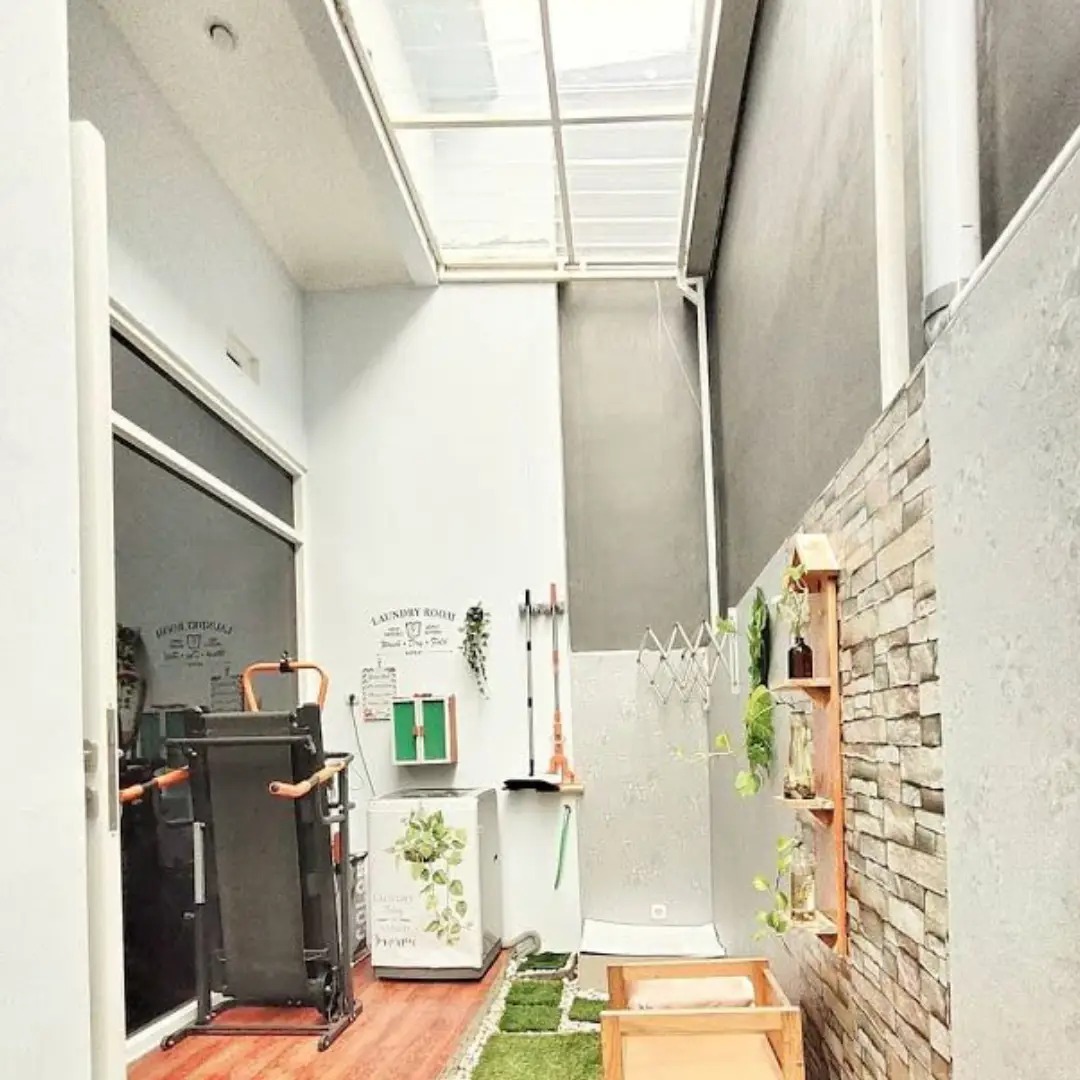 Launrdy Atap Transparan