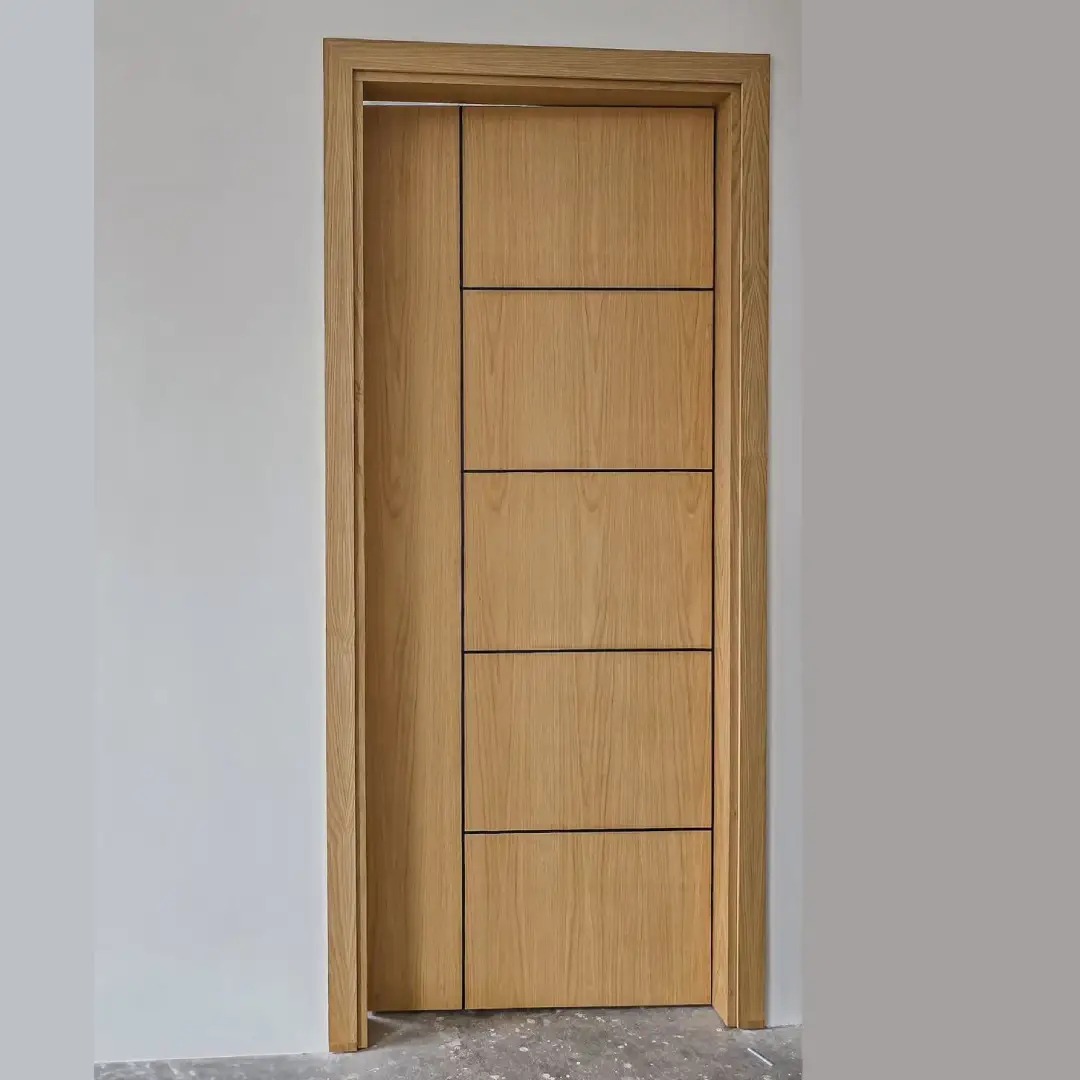 Cat Pintu Kayu Warna Coklat Muda