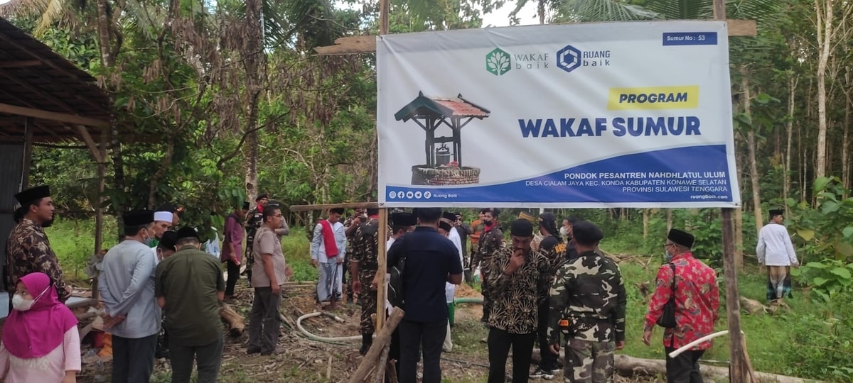 Suasana kegiatan peresmian Sumur Nomor 53 di Pesantren Nahdltul Ulum, Sulawesi Tenggara