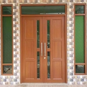 Model Pintu Kayu yang Natural