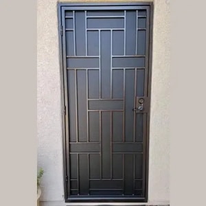 Model Teralis Hitam Geometris