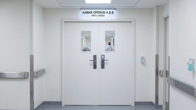 Jual Pintu Baja untuk Klinik & Rumah Sakit Merk Fortress Sanctuary