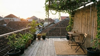 Gak Perlu Mewah! Rooftop Rumah Sederhana Juga Bisa Sekeren Ini!