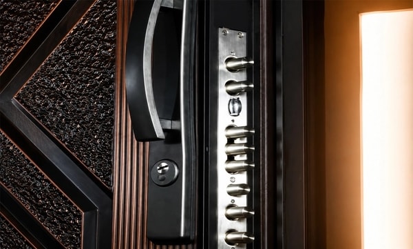 8 TITIK PENGUNCIAN PINTU FORTRESS PREMIUM SERIES