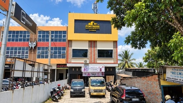 Cari Pintu Baja FORTRESS Palembang? Ini Alamat Distributor Resminya
