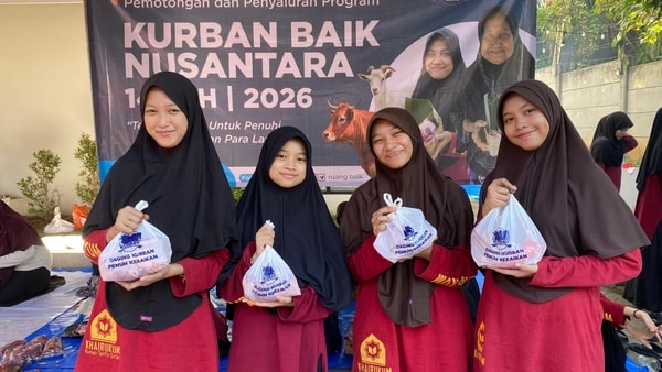 Kebahagiaan Idul Adha Mengalir ke 8 Pesantren: Ruang Baik Salurkan Amanah Qurban untuk Para Santri