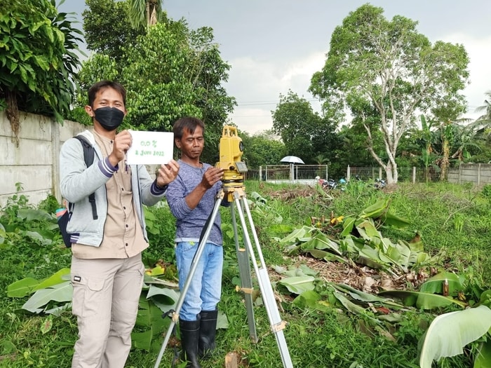 Staking Out Lahan Awali Proses Pembangunan Pesantren Khairukum