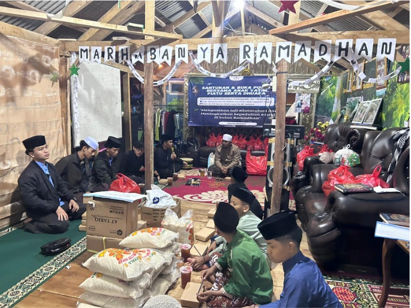 mendengarkan tausiyah