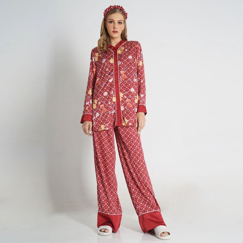 Flowery Dream Red Pajama Sets